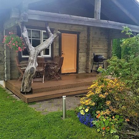 Arina Cottages Nasva Eksteriør billede